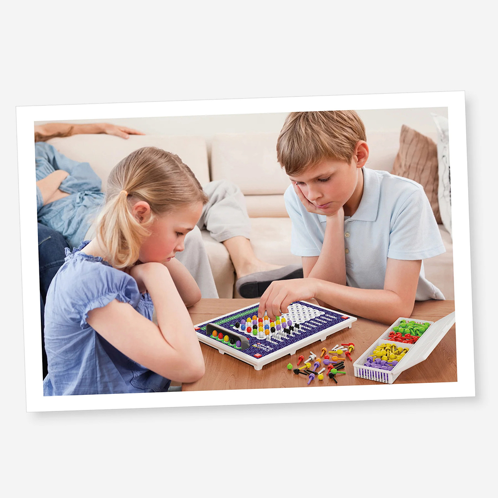 Joc De Familie Secret Code 7 - 99 Ani - imagine 5