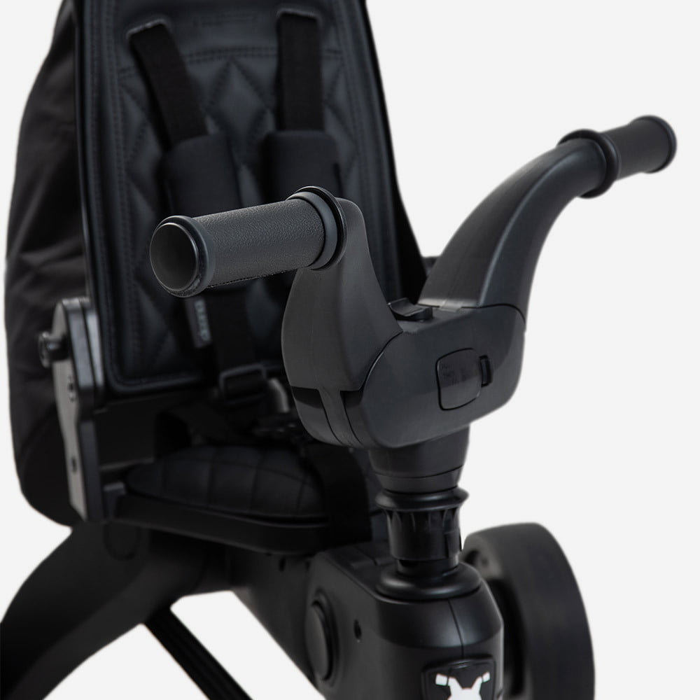 Tricicleta Doona Liki Trike Midnight Editie Limitata +10 Luni - imagine 18
